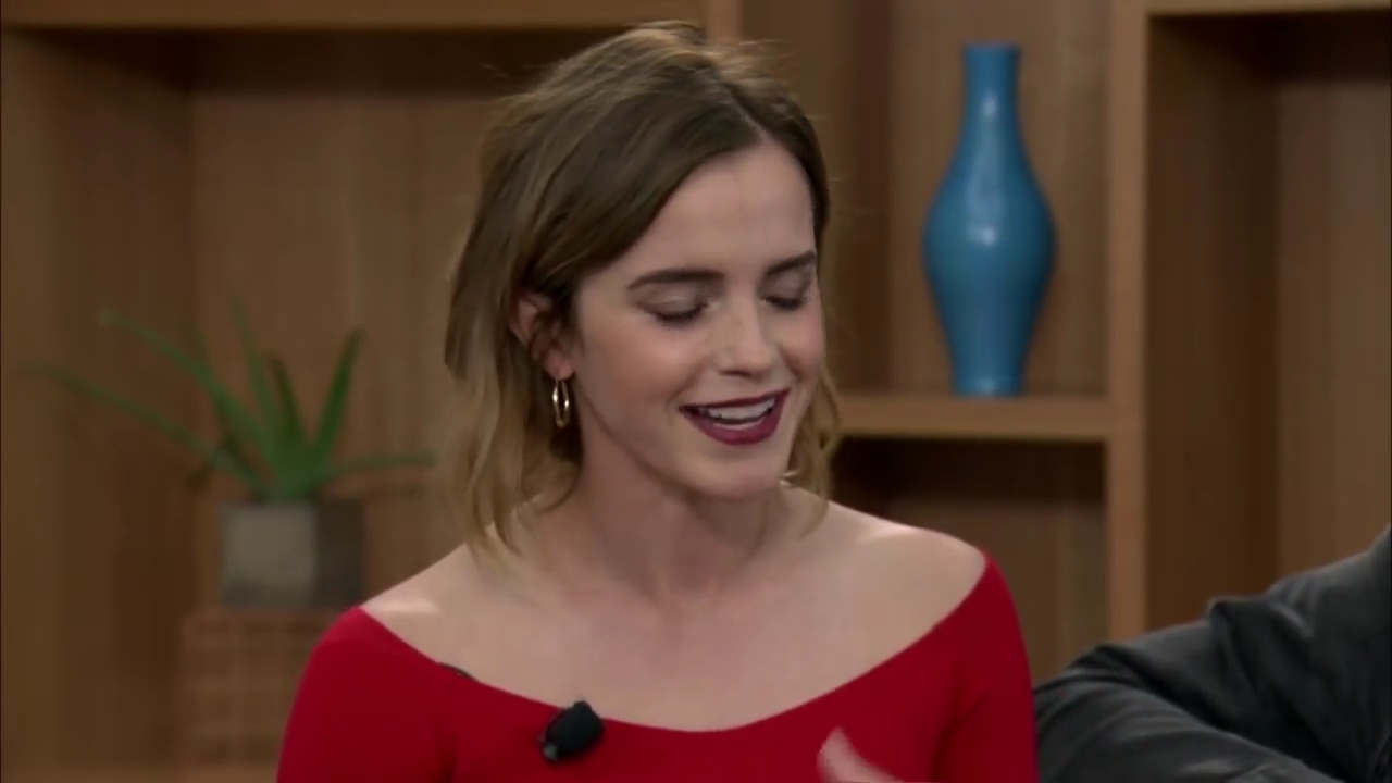 EmmaWatsonFan-dot-nl_TheCircle-TwitterQandA2170.jpg EmmaWatsonFan-dot-nl_TheCircle-TwitterQandA2170.jpg