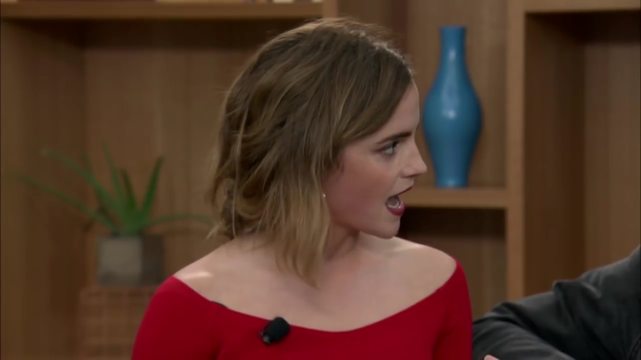 EmmaWatsonFan-dot-nl_TheCircle-TwitterQandA2194.jpg