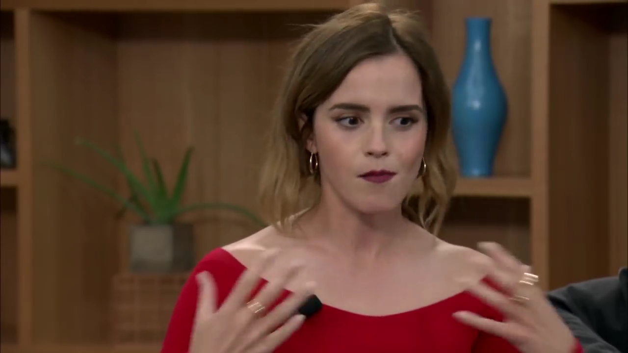 EmmaWatsonFan-dot-nl_TheCircle-TwitterQandA2295.jpg EmmaWatsonFan-dot-nl_TheCircle-TwitterQandA2295.jpg