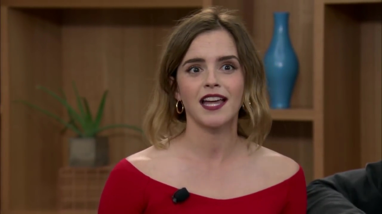 EmmaWatsonFan-dot-nl_TheCircle-TwitterQandA2299.jpg