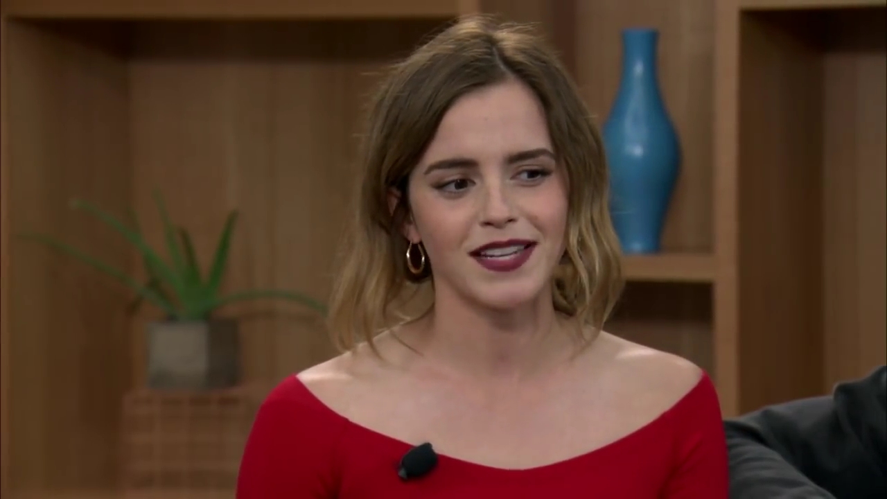 EmmaWatsonFan-dot-nl_TheCircle-TwitterQandA2312.jpg EmmaWatsonFan-dot-nl_TheCircle-TwitterQandA2312.jpg