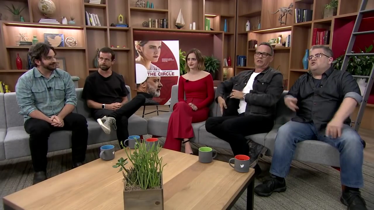 EmmaWatsonFan-dot-nl_TheCircle-TwitterQandA2421.jpg