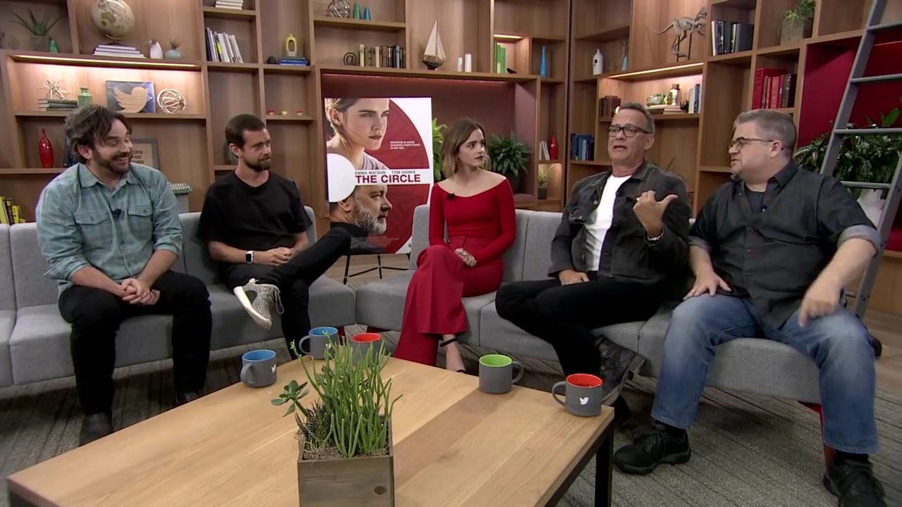 EmmaWatsonFan-dot-nl_TheCircle-TwitterQandA2423.jpg