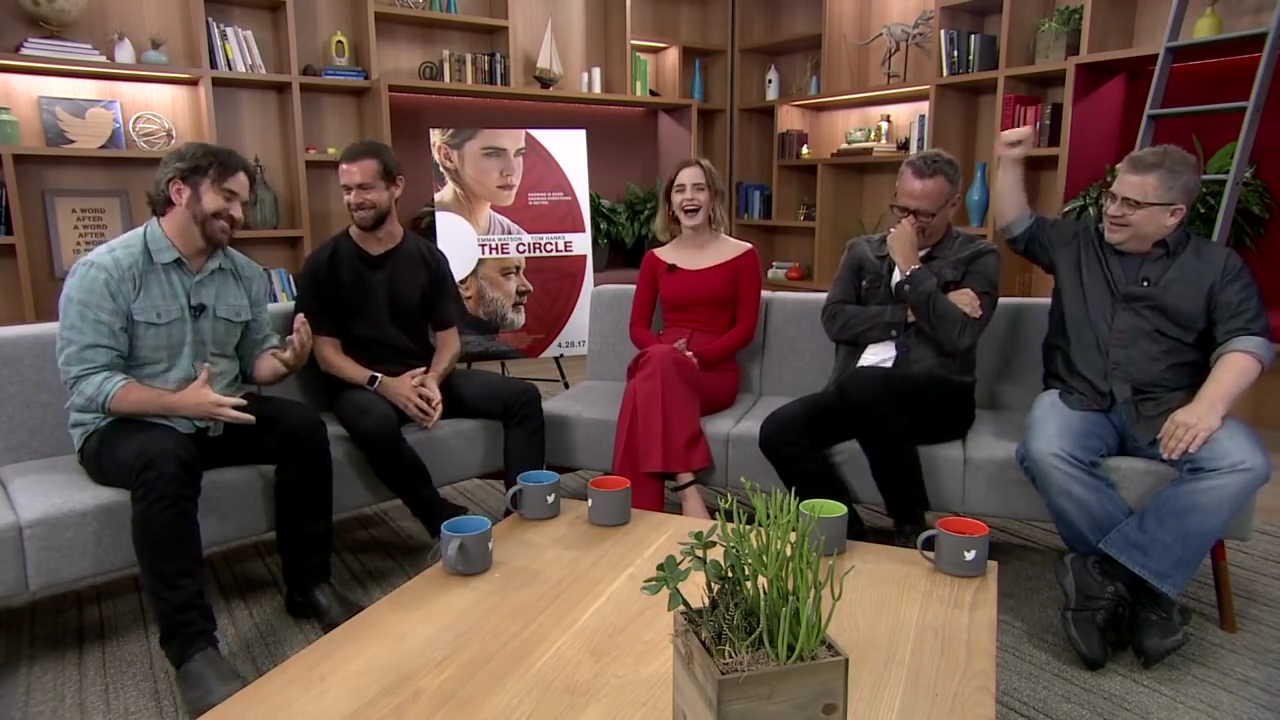 EmmaWatsonFan-dot-nl_TheCircle-TwitterQandA2497.jpg EmmaWatsonFan-dot-nl_TheCircle-TwitterQandA2497.jpg