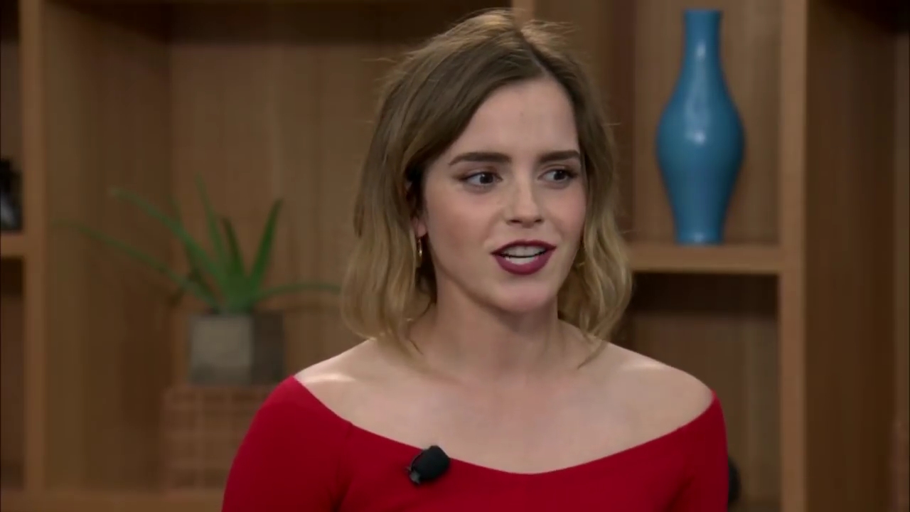EmmaWatsonFan-dot-nl_TheCircle-TwitterQandA2747.jpg