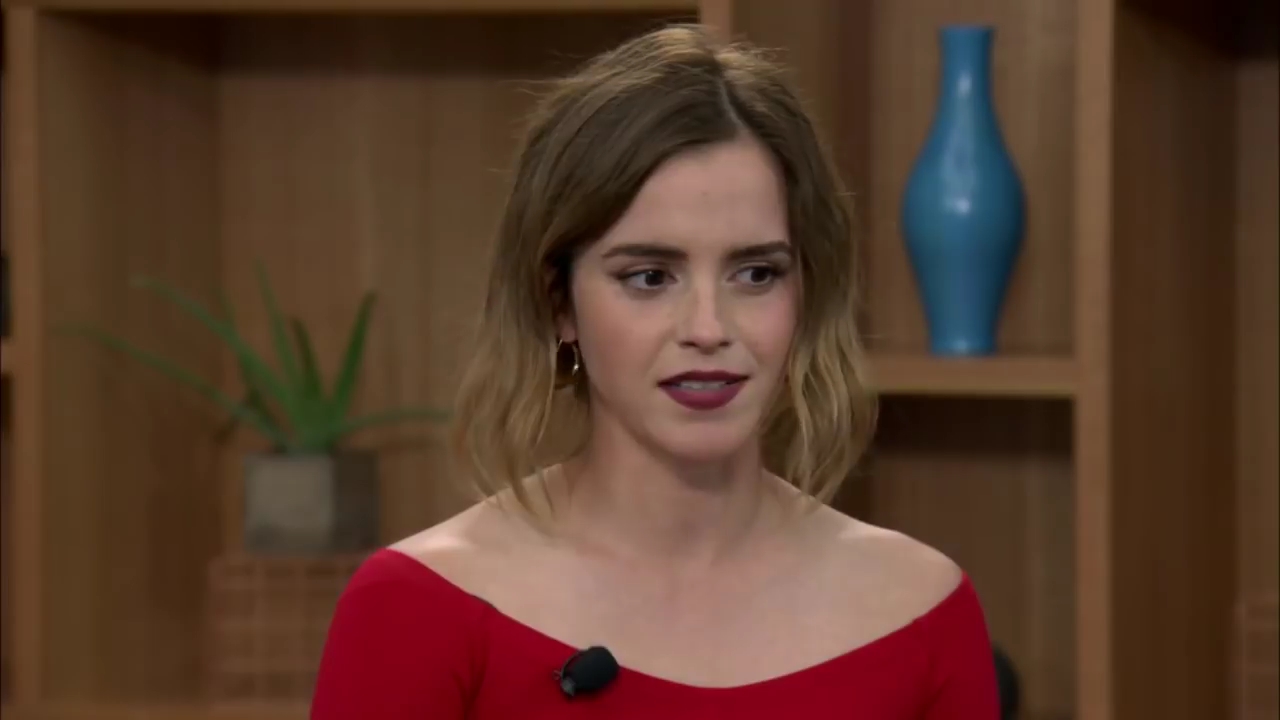 EmmaWatsonFan-dot-nl_TheCircle-TwitterQandA2788.jpg