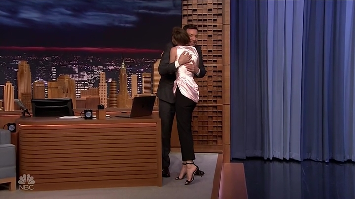 EmmaWatsonFan-dot-NL_24april2017TheTonightShowWithJimmyFallon0042.jpg EmmaWatsonFan-dot-NL_24april2017TheTonightShowWithJimmyFallon0042.jpg