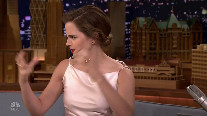 EmmaWatsonFan-dot-NL_24april2017TheTonightShowWithJimmyFallon0282.jpg