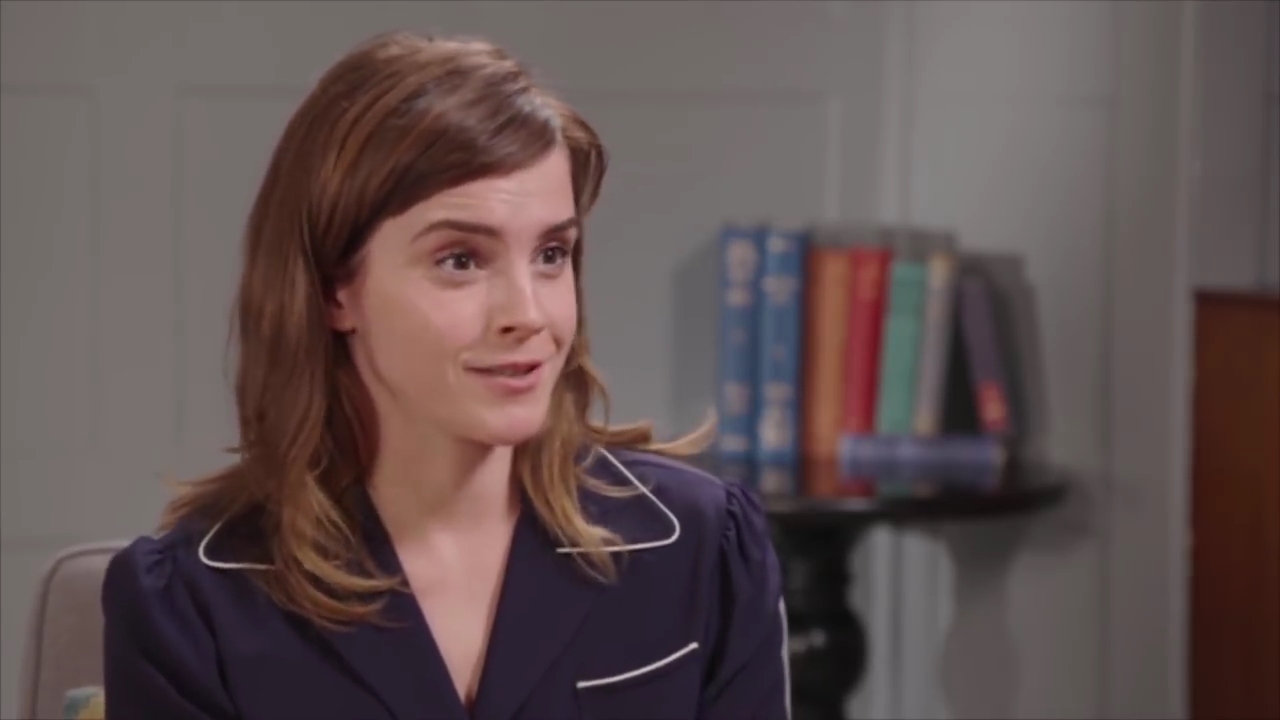 EmmaWatsonFan-dot-nl_OurSharedShelfwithReniEddo-Lodge2795.jpg