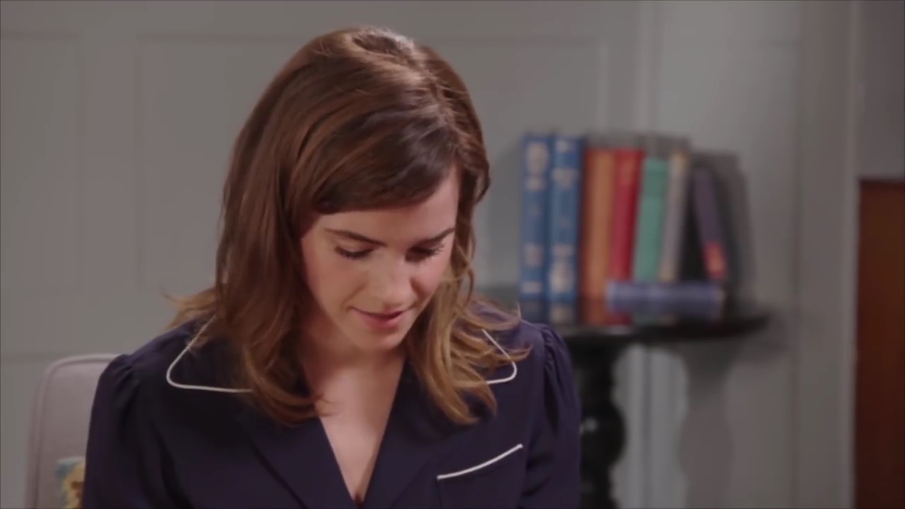 EmmaWatsonFan-dot-nl_OurSharedShelfwithReniEddo-Lodge2971.jpg