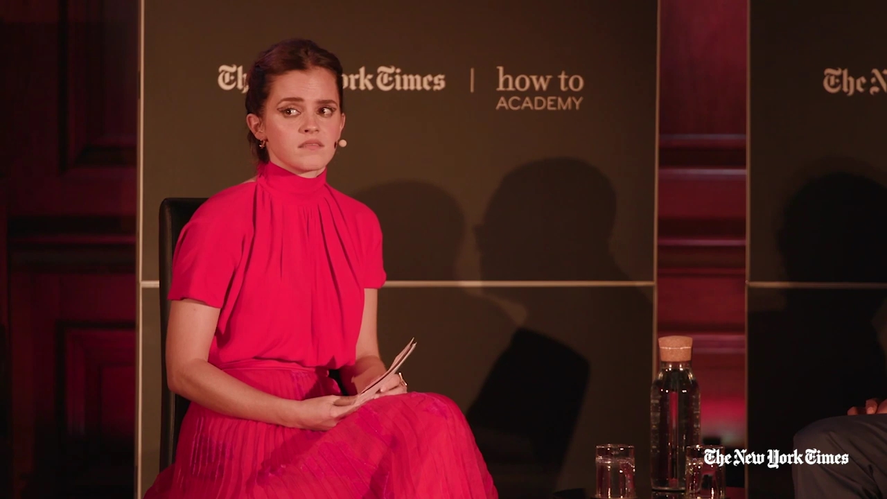 EmmaWatsonFan-dot-nl_2019HowToAcademy04075.jpg
