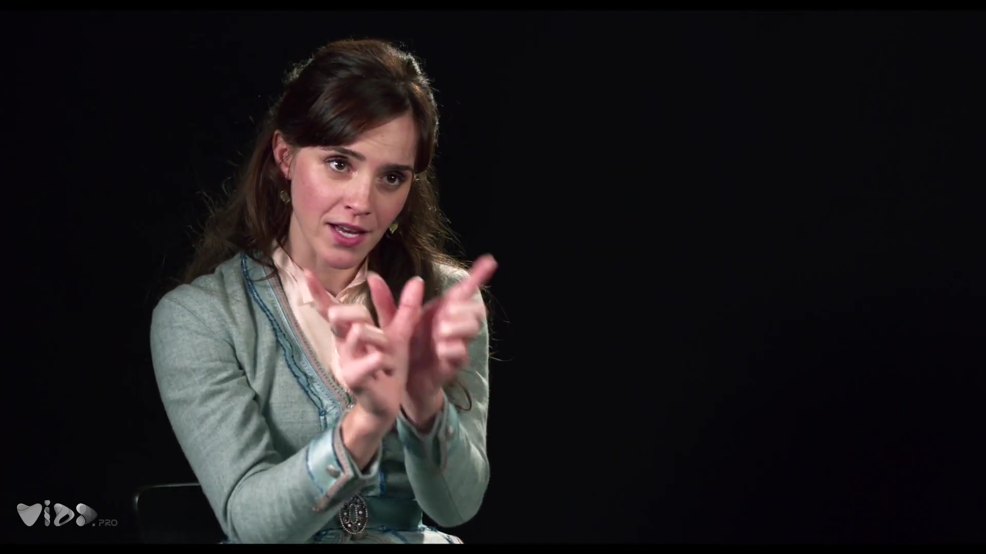 EmmaWatsonFan-dot-nl_LittleWoman-Sony_Soundbites0251.jpg