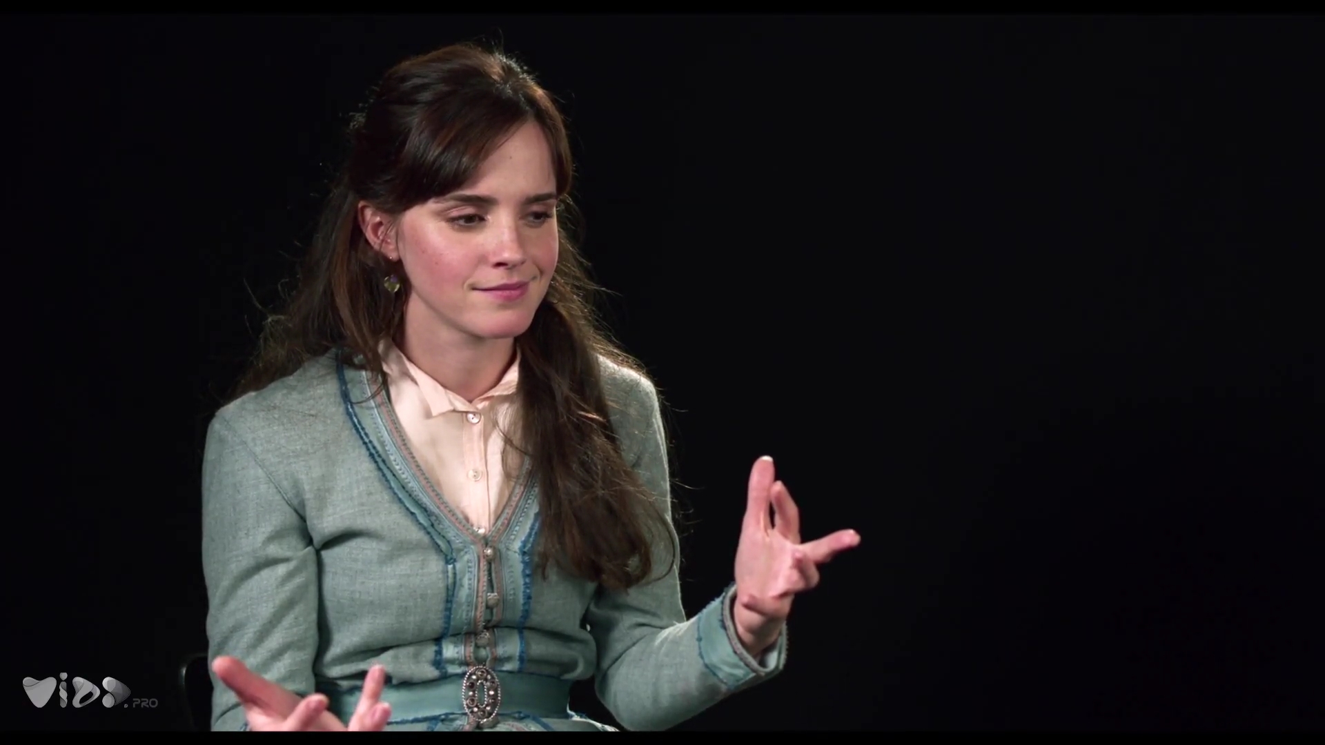 EmmaWatsonFan-dot-nl_LittleWoman-Sony_Soundbites0261.jpg EmmaWatsonFan-dot-nl_LittleWoman-Sony_Soundbites0261.jpg