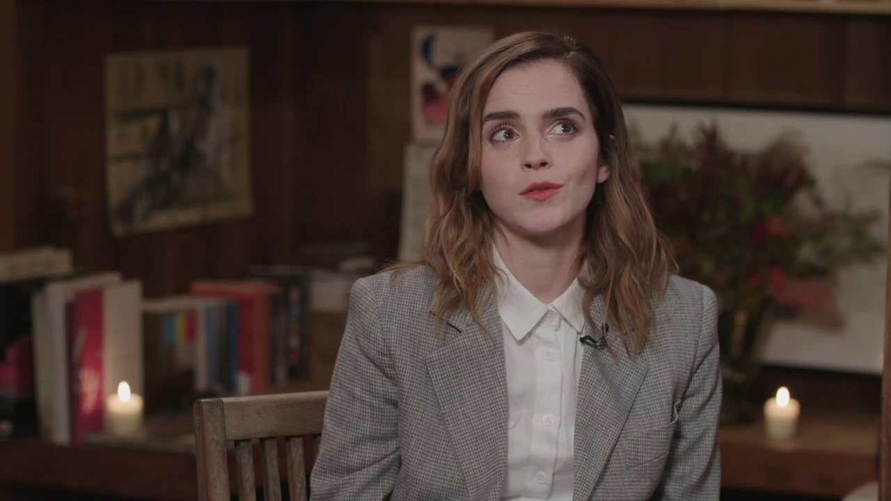 EmmaWatsonFan-dot-nl_2019OurSharedShelf-InterviewRebeccaSolnit1943.jpg