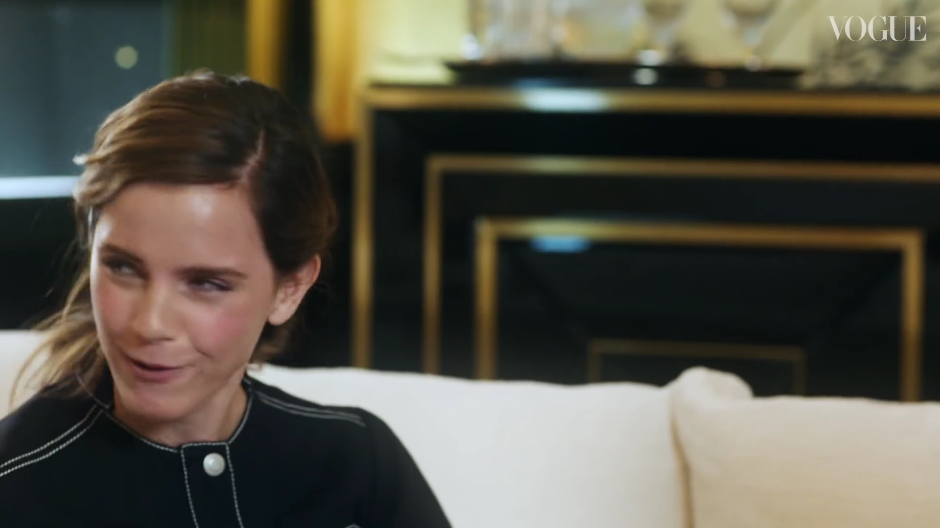 EmmaWatsonFan-dot-nl_2019VogueUK00030.jpg