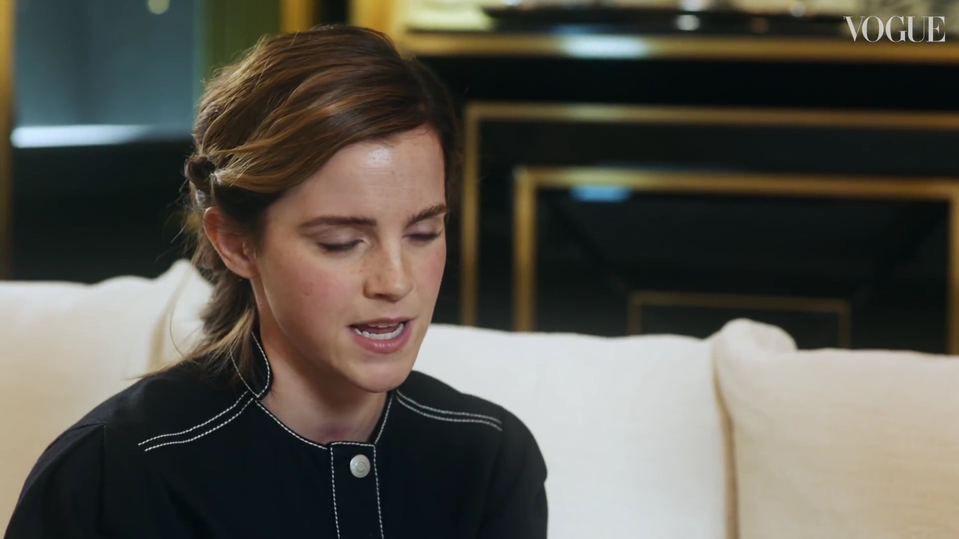 EmmaWatsonFan-dot-nl_2019VogueUK00057.jpg