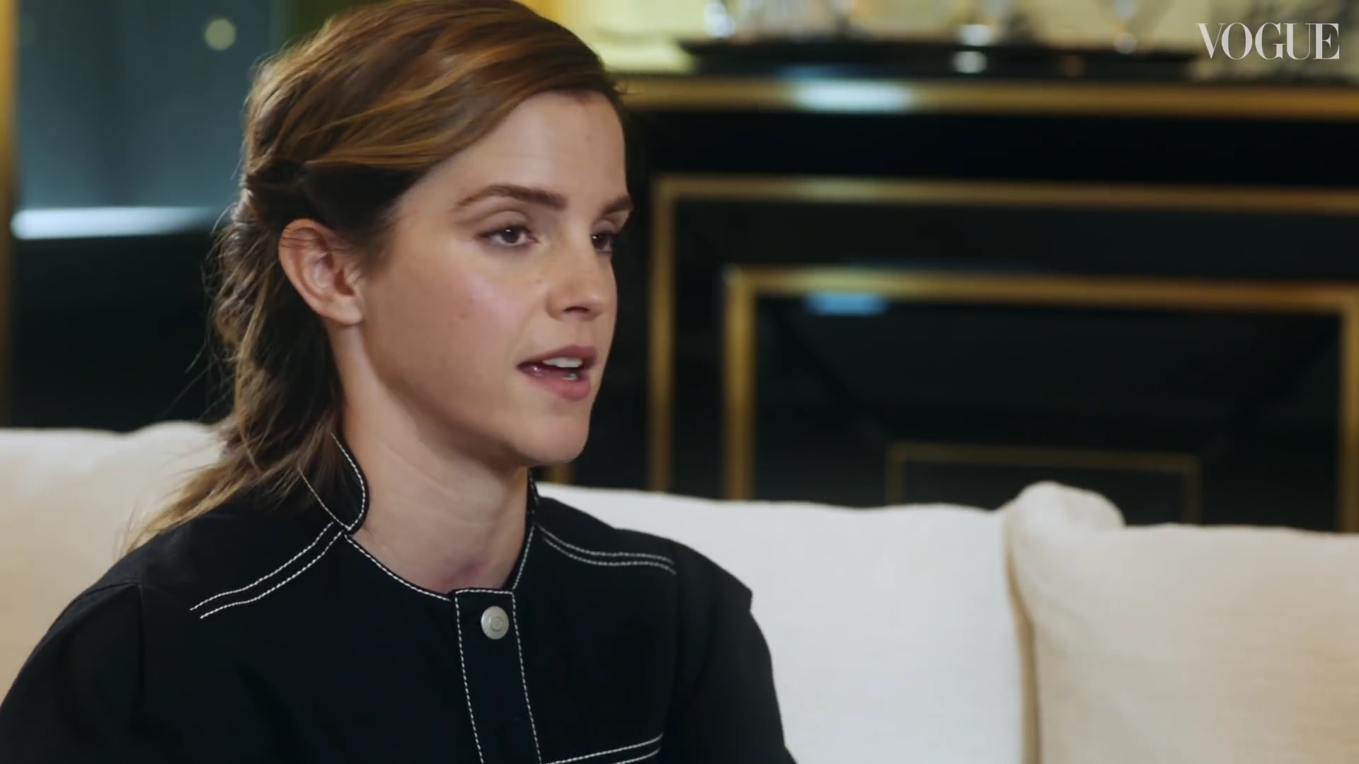 EmmaWatsonFan-dot-nl_2019VogueUK00067.jpg