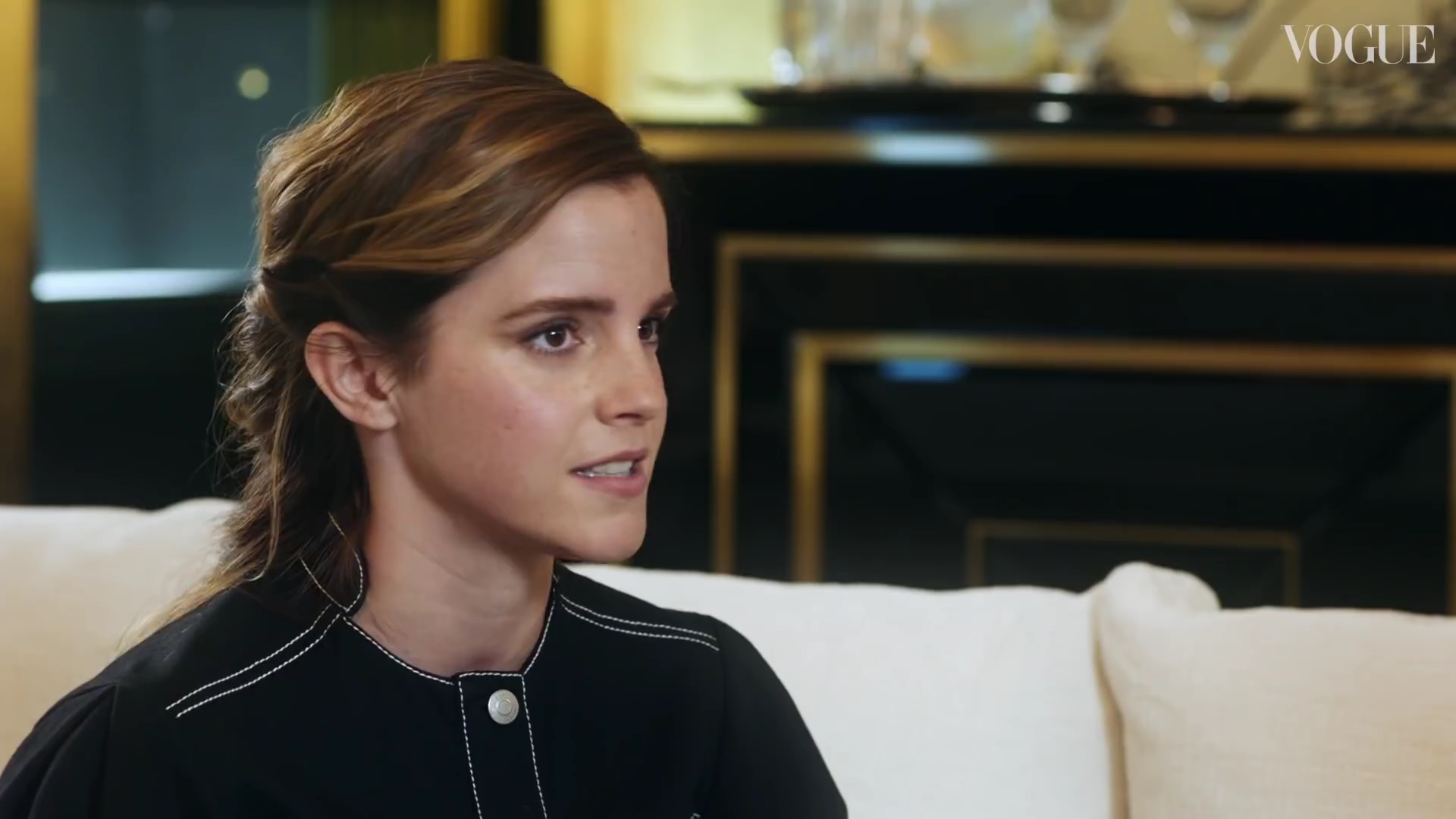EmmaWatsonFan-dot-nl_2019VogueUK00157.jpg