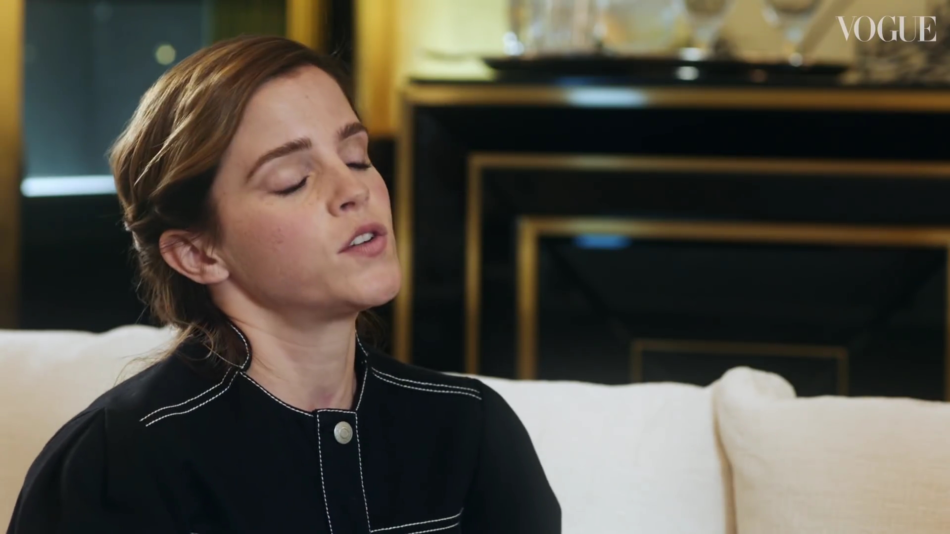 EmmaWatsonFan-dot-nl_2019VogueUK00164.jpg