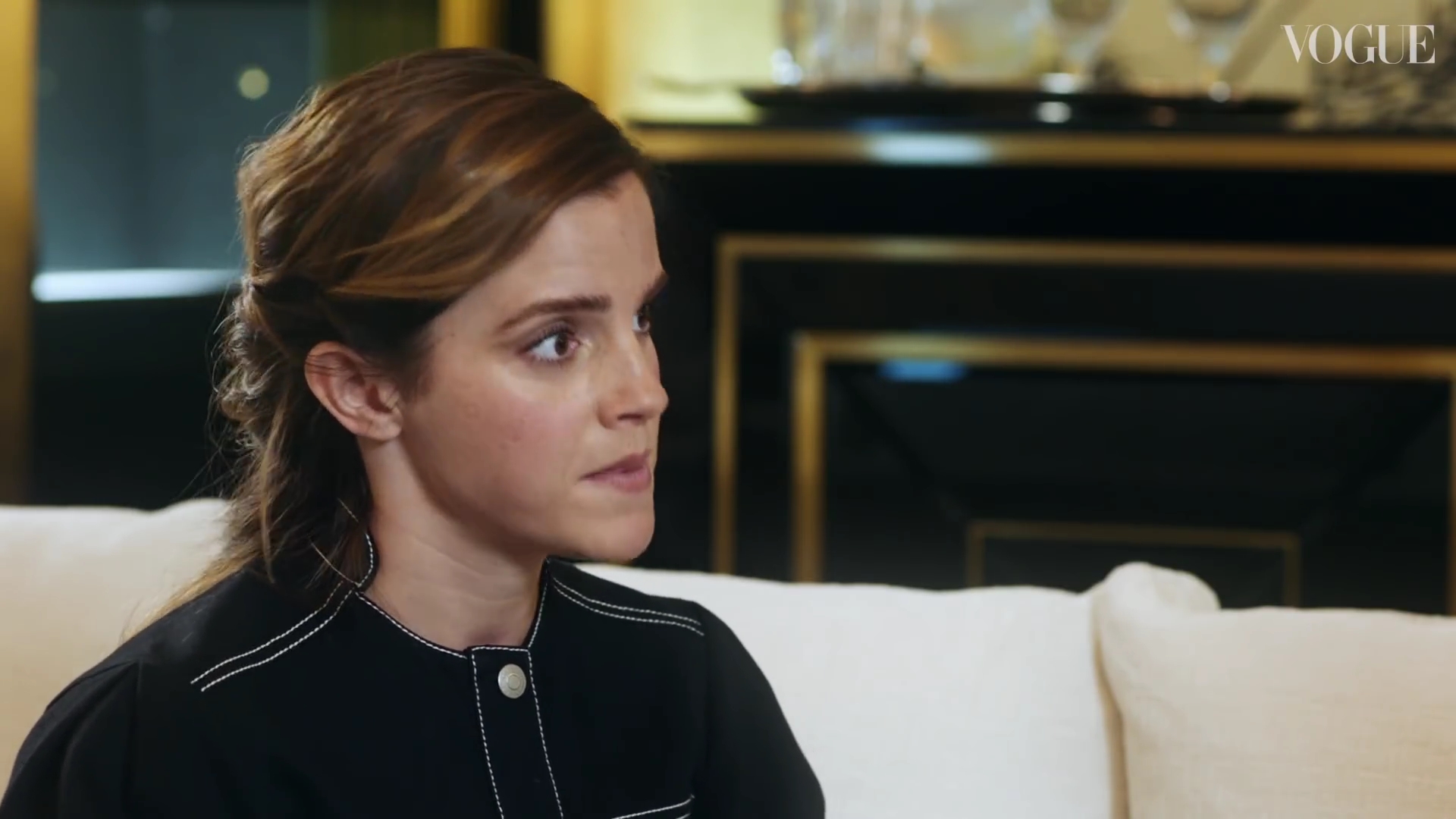 EmmaWatsonFan-dot-nl_2019VogueUK00177.jpg