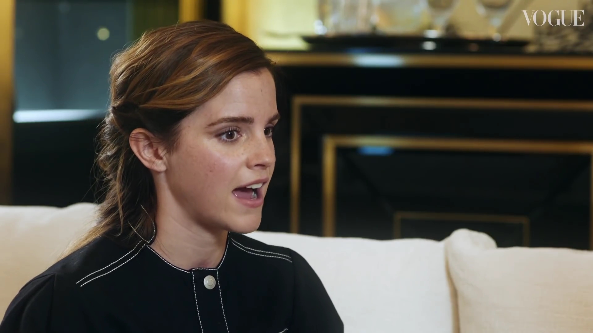 EmmaWatsonFan-dot-nl_2019VogueUK00184.jpg