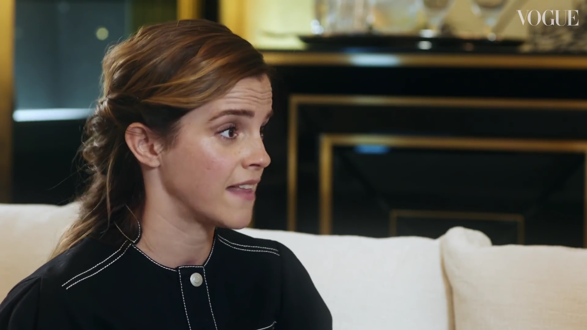 EmmaWatsonFan-dot-nl_2019VogueUK00185.jpg