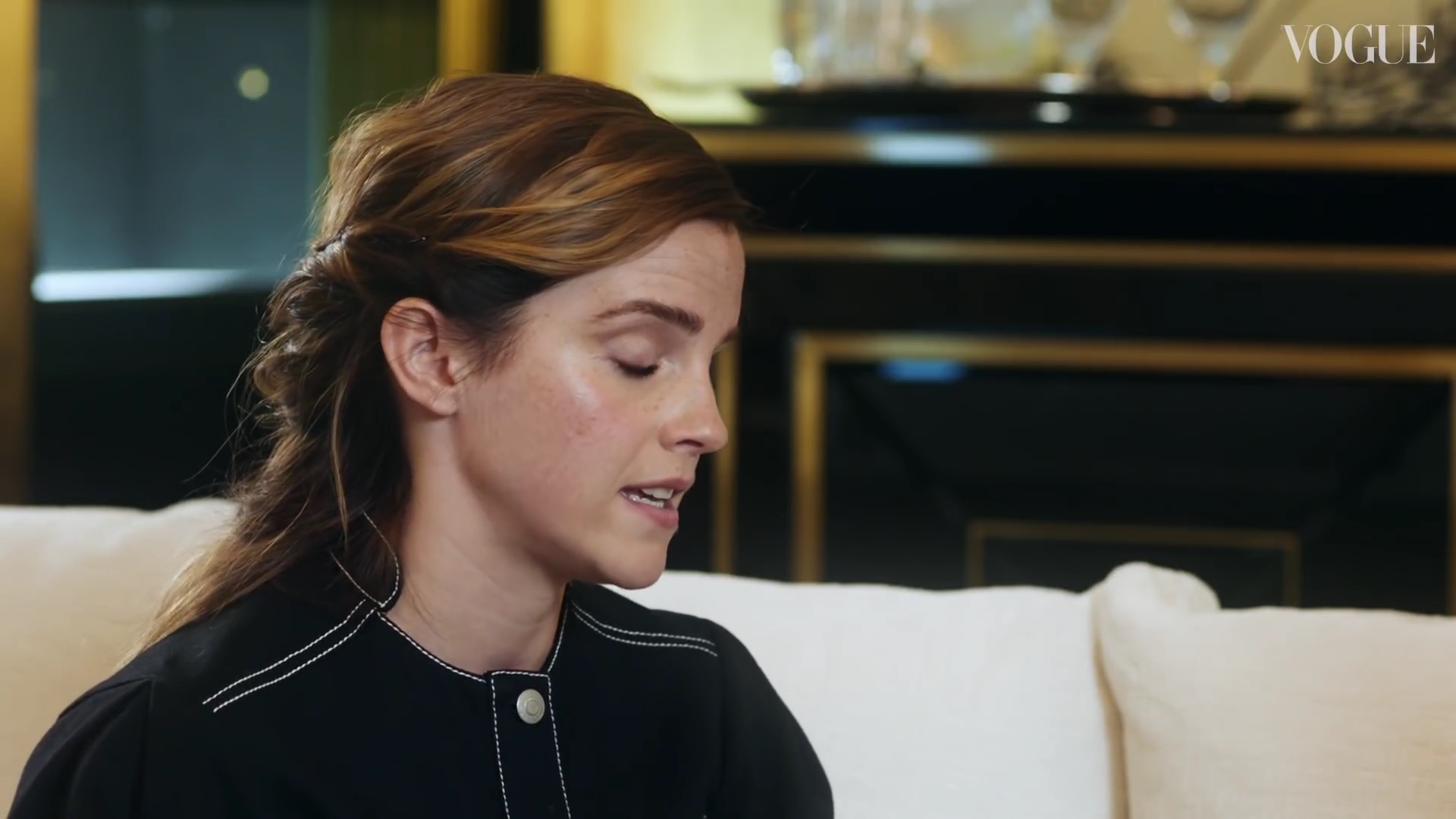 EmmaWatsonFan-dot-nl_2019VogueUK00192.jpg