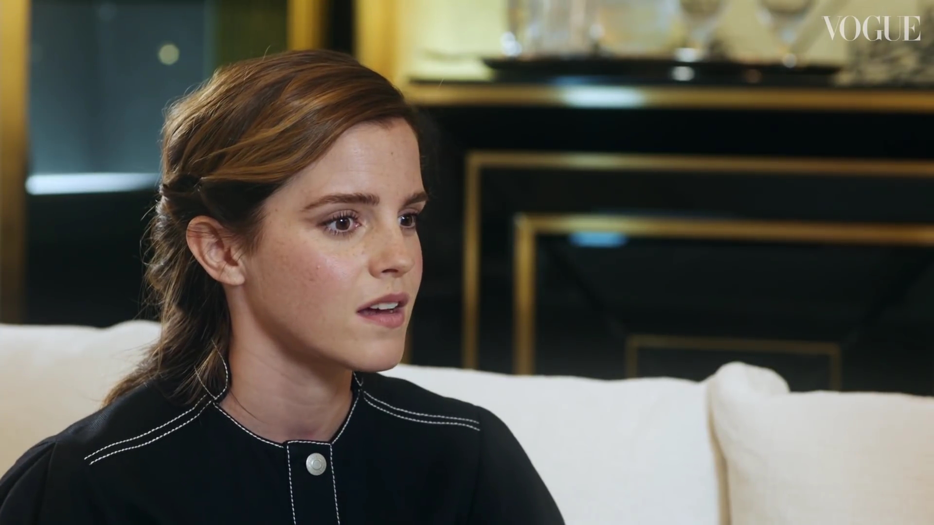 EmmaWatsonFan-dot-nl_2019VogueUK00254.jpg