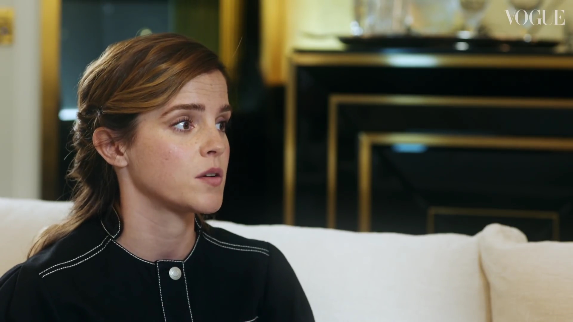 EmmaWatsonFan-dot-nl_2019VogueUK00502.jpg EmmaWatsonFan-dot-nl_2019VogueUK00502.jpg