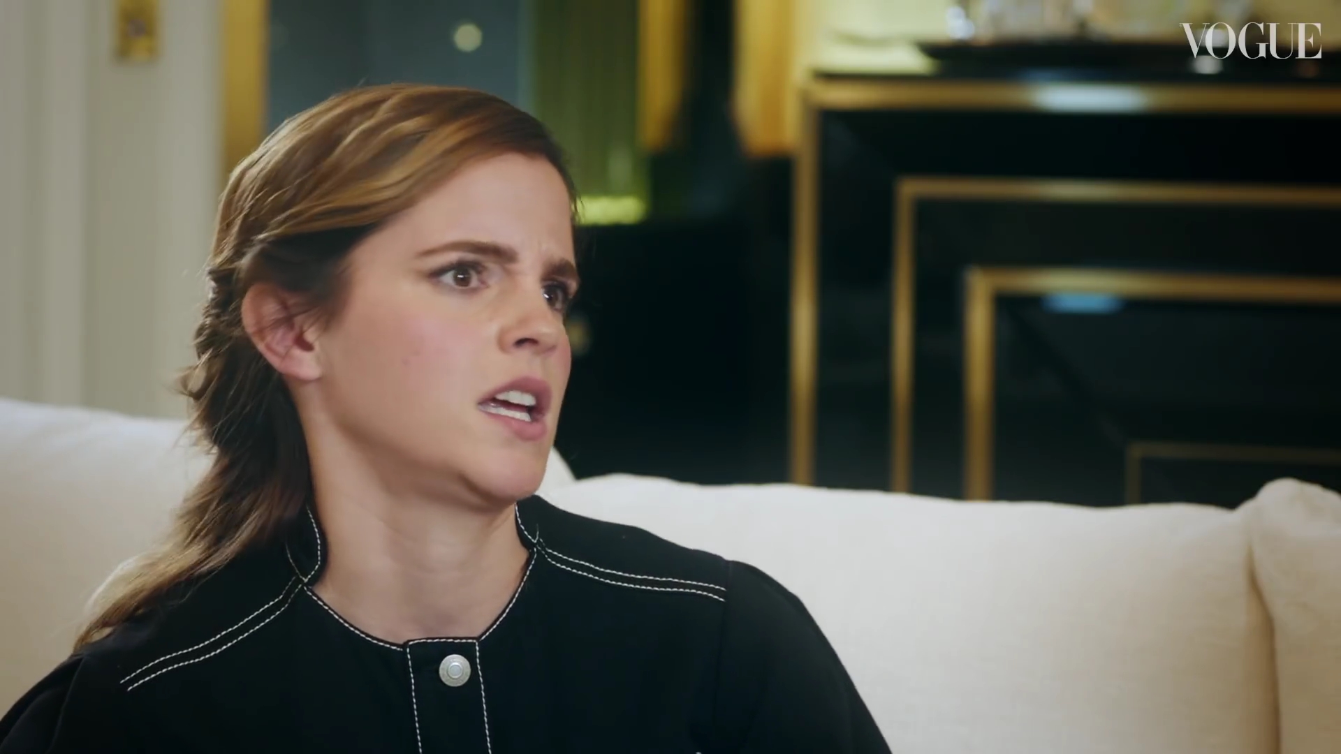 EmmaWatsonFan-dot-nl_2019VogueUK00603.jpg