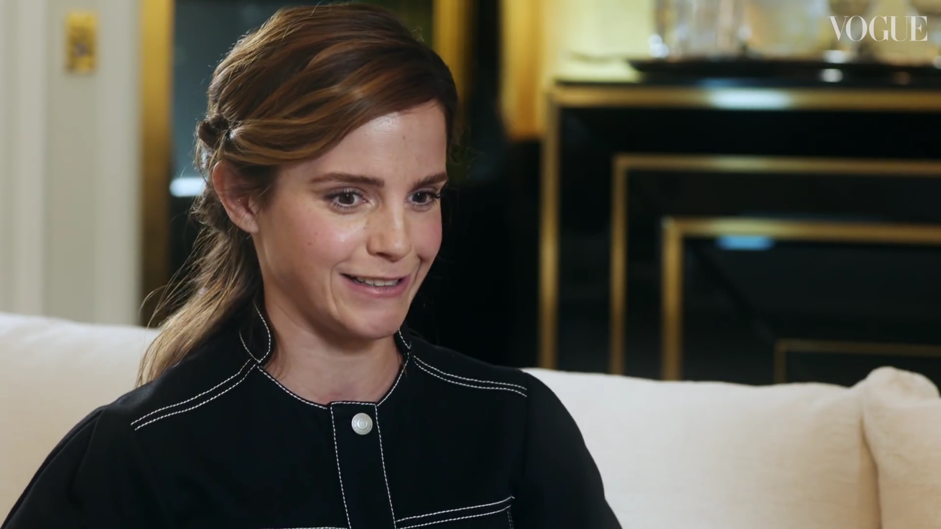 EmmaWatsonFan-dot-nl_2019VogueUK00667.jpg