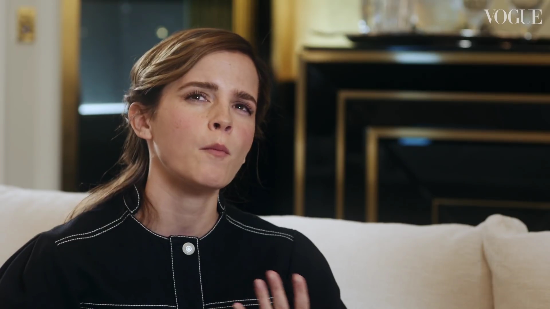 EmmaWatsonFan-dot-nl_2019VogueUK00732.jpg