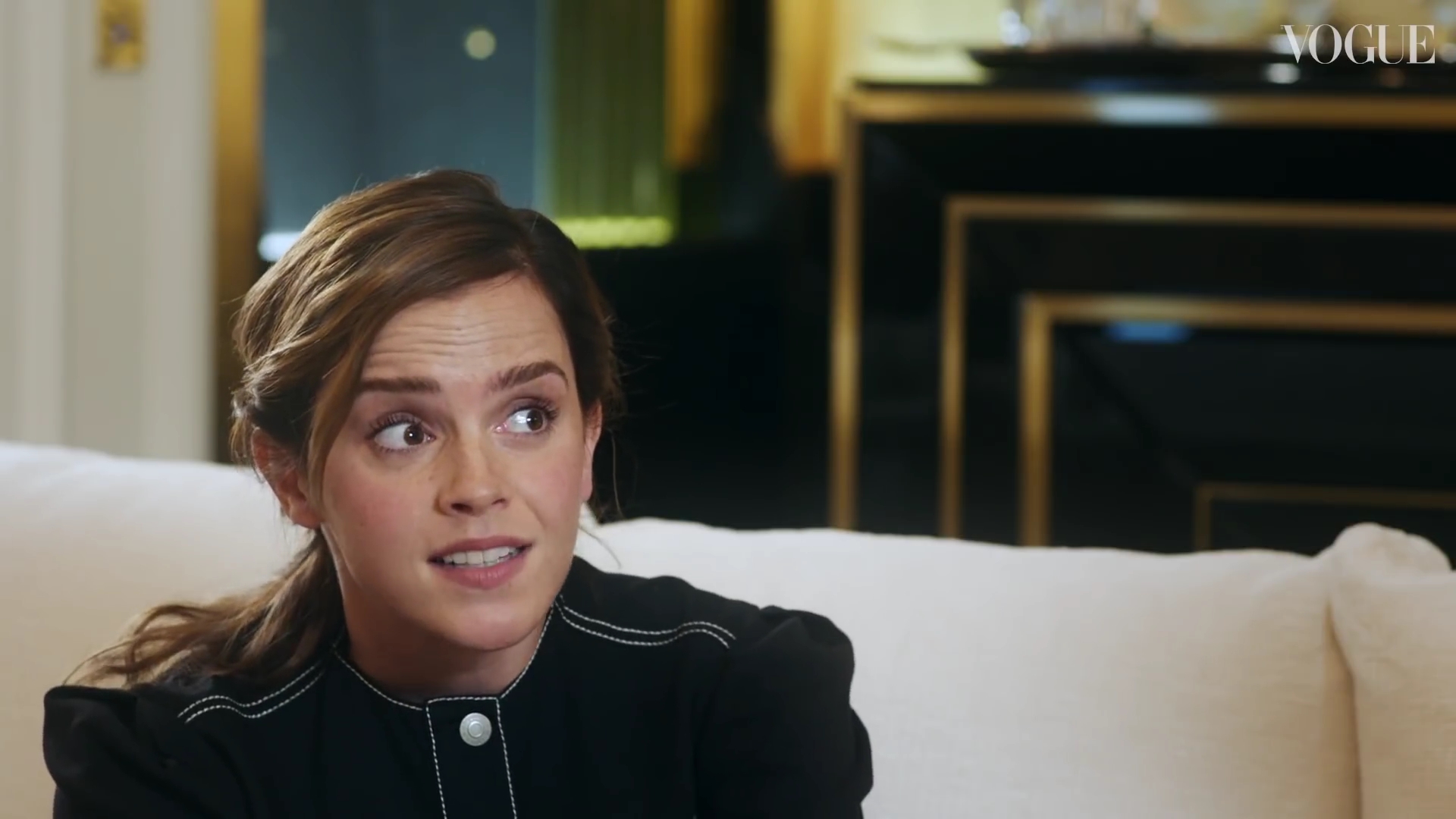 EmmaWatsonFan-dot-nl_2019VogueUK00968.jpg EmmaWatsonFan-dot-nl_2019VogueUK00968.jpg