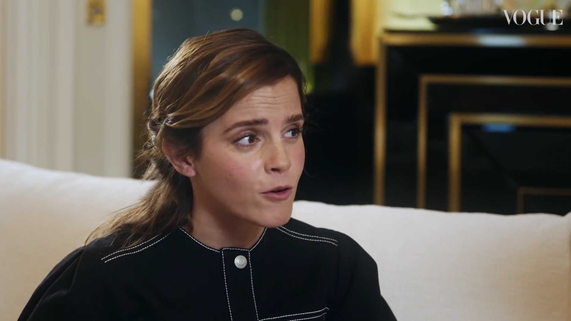 EmmaWatsonFan-dot-nl_2019VogueUK01363.jpg EmmaWatsonFan-dot-nl_2019VogueUK01363.jpg