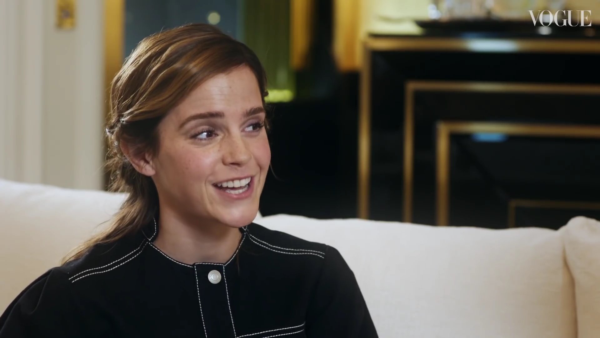 EmmaWatsonFan-dot-nl_2019VogueUK01650.jpg EmmaWatsonFan-dot-nl_2019VogueUK01650.jpg