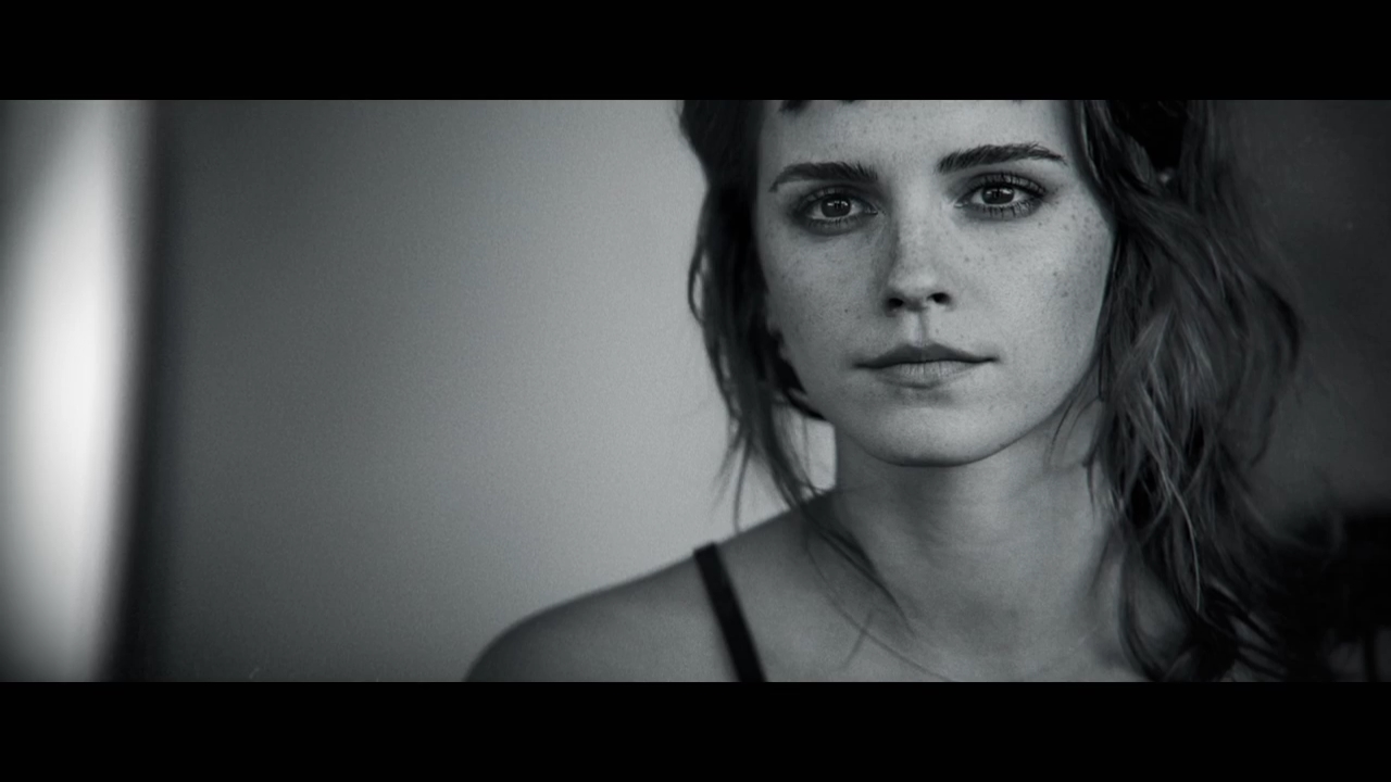 EmmaWatsonFan-dot-nl_2020Vogue-SixtyYearsThroughTheLens0550.jpg EmmaWatsonFan-dot-nl_2020Vogue-SixtyYearsThroughTheLens0550.jpg