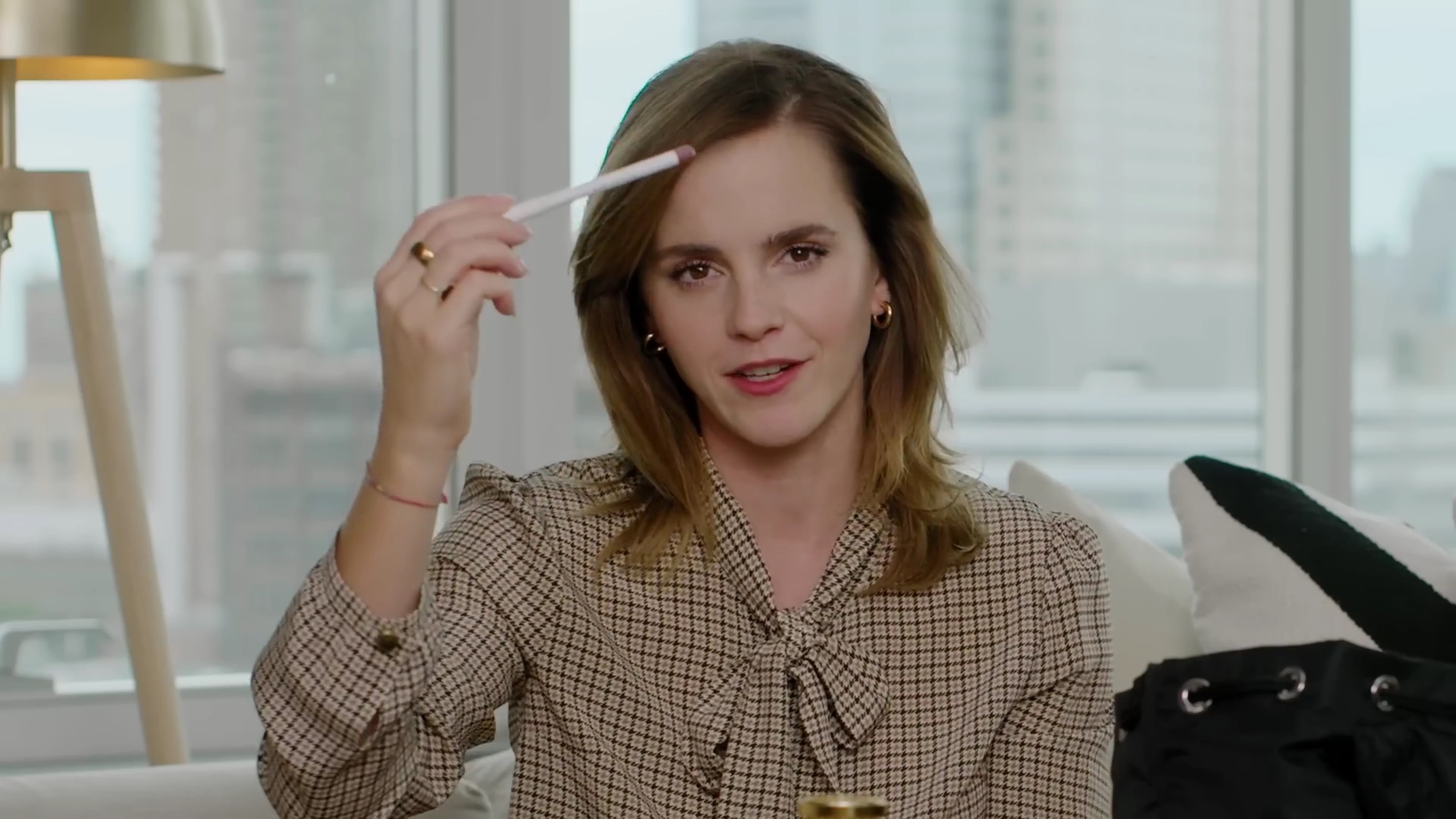 EmmaWatsonFan-dot-nl-2023Vouge-InsideEmmasPradaBackpack0113.jpg EmmaWatsonFan-dot-nl-2023Vouge-InsideEmmasPradaBackpack0113.jpg