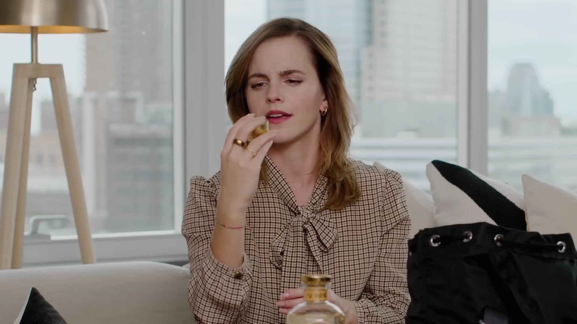 EmmaWatsonFan-dot-nl-2023Vouge-InsideEmmasPradaBackpack0172.jpg EmmaWatsonFan-dot-nl-2023Vouge-InsideEmmasPradaBackpack0172.jpg