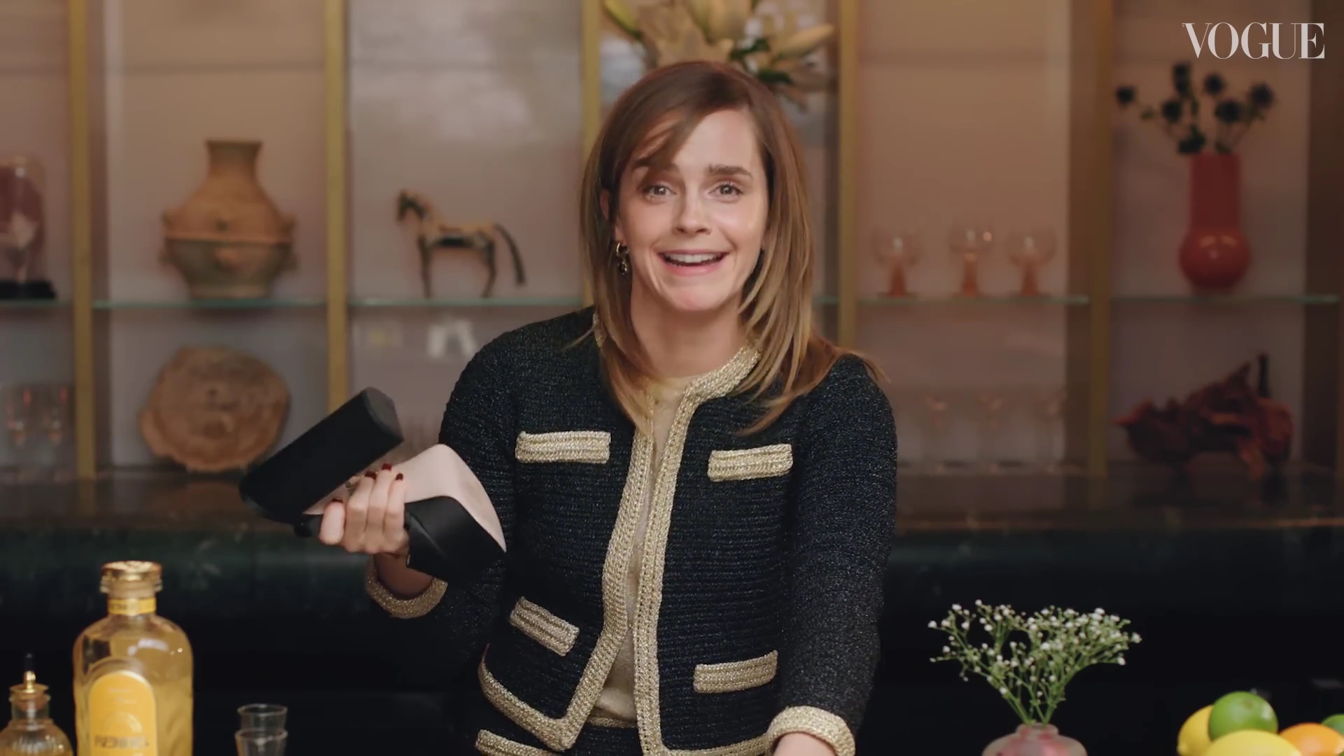 EmmaWatsonFan-dot-nl-2023VougeUK-MakingCocktails0165.jpg