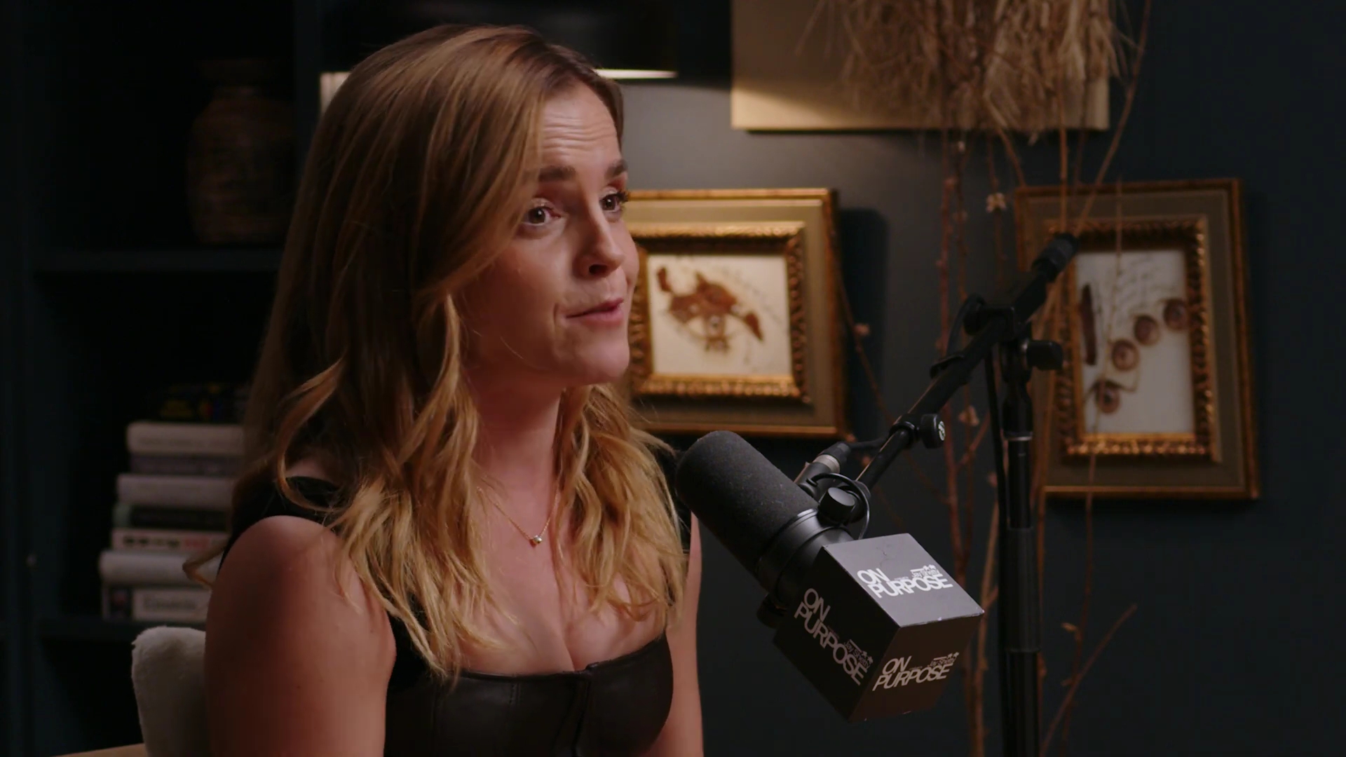 EmmaWatsonFan-dot-nl_2025OnPurposeWithJayShetty0210.jpg