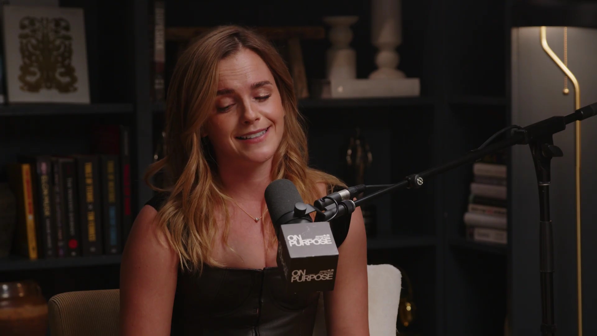 EmmaWatsonFan-dot-nl_2025OnPurposeWithJayShetty0252.jpg