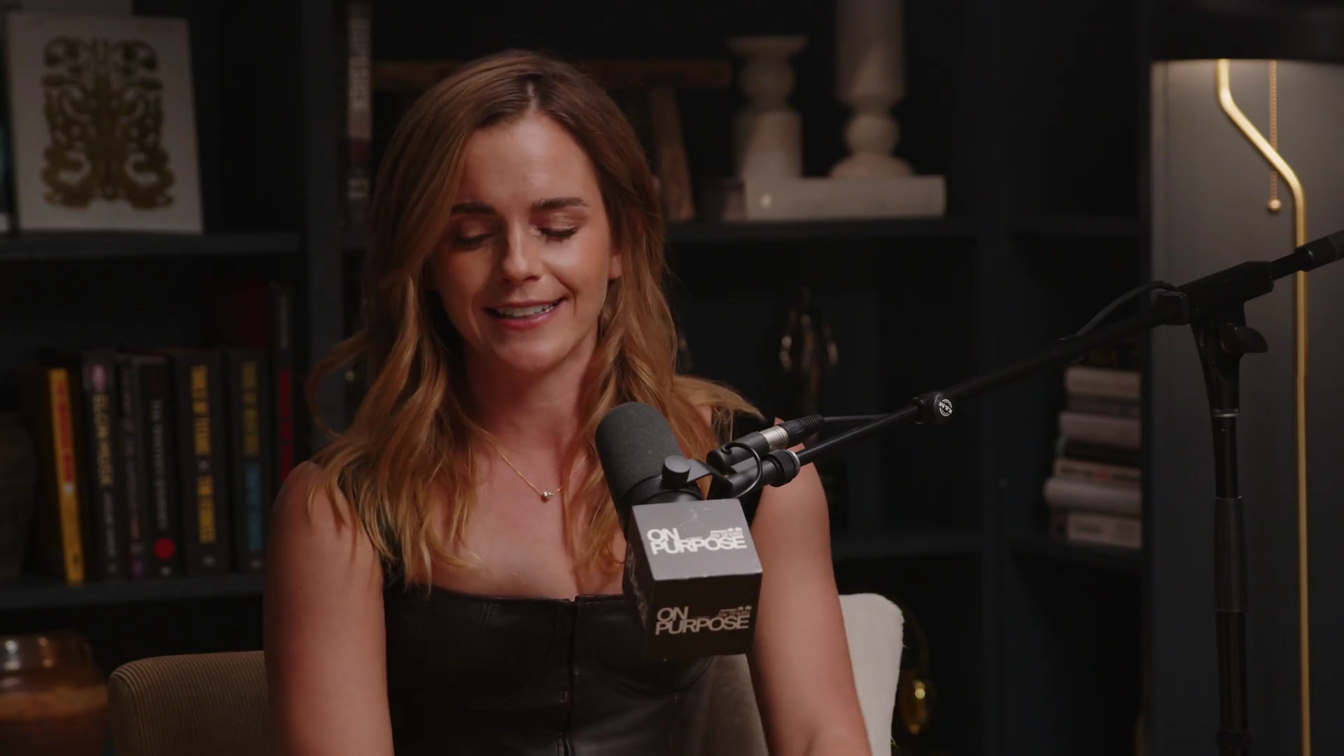 EmmaWatsonFan-dot-nl_2025OnPurposeWithJayShetty0275.jpg