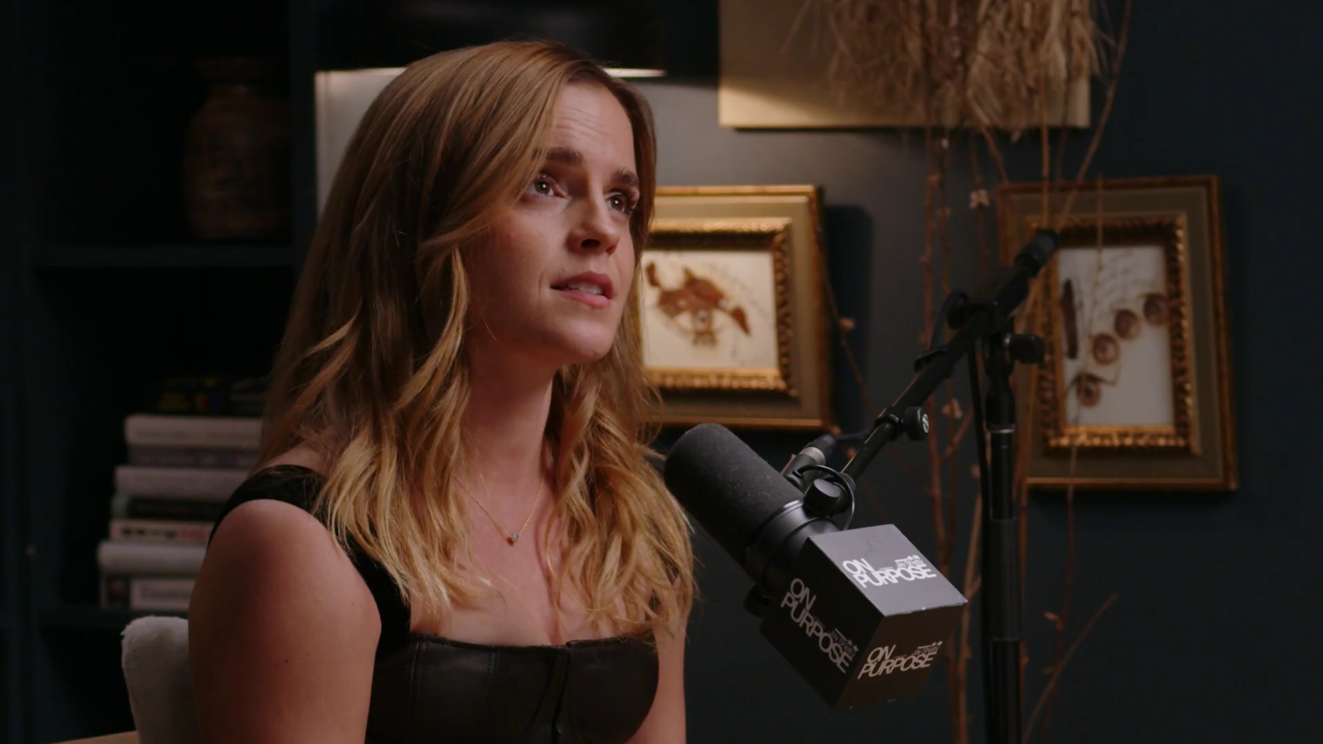 EmmaWatsonFan-dot-nl_2025OnPurposeWithJayShetty0319.jpg