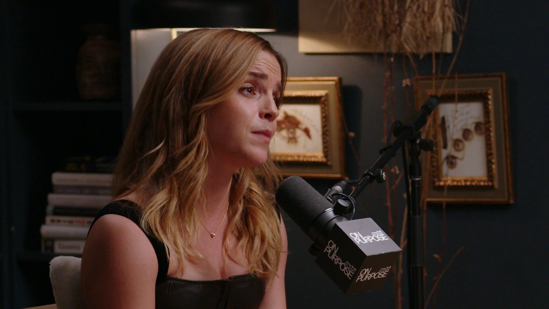EmmaWatsonFan-dot-nl_2025OnPurposeWithJayShetty0354.jpg
