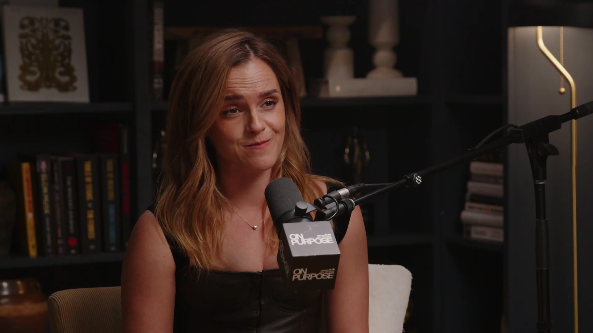 EmmaWatsonFan-dot-nl_2025OnPurposeWithJayShetty0388.jpg