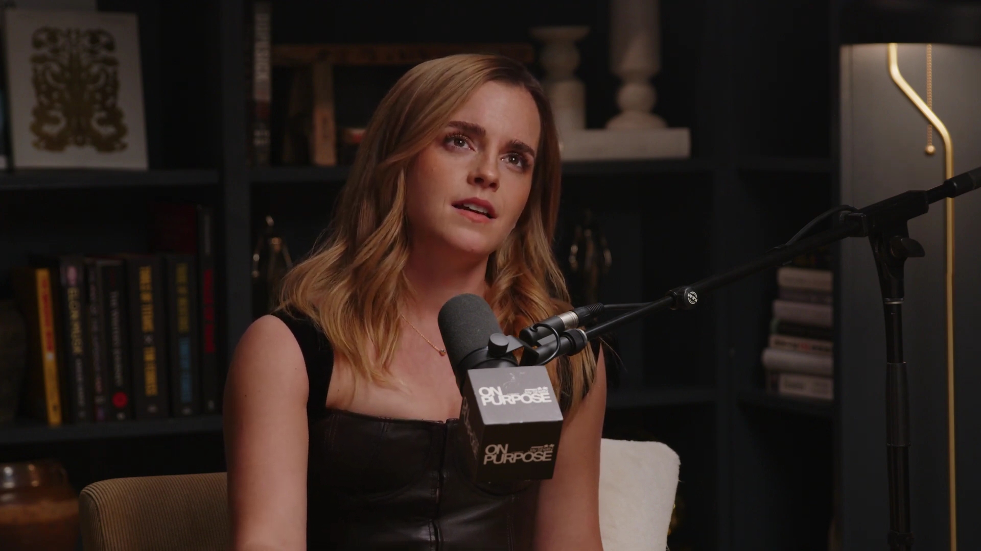 EmmaWatsonFan-dot-nl_2025OnPurposeWithJayShetty0495.jpg