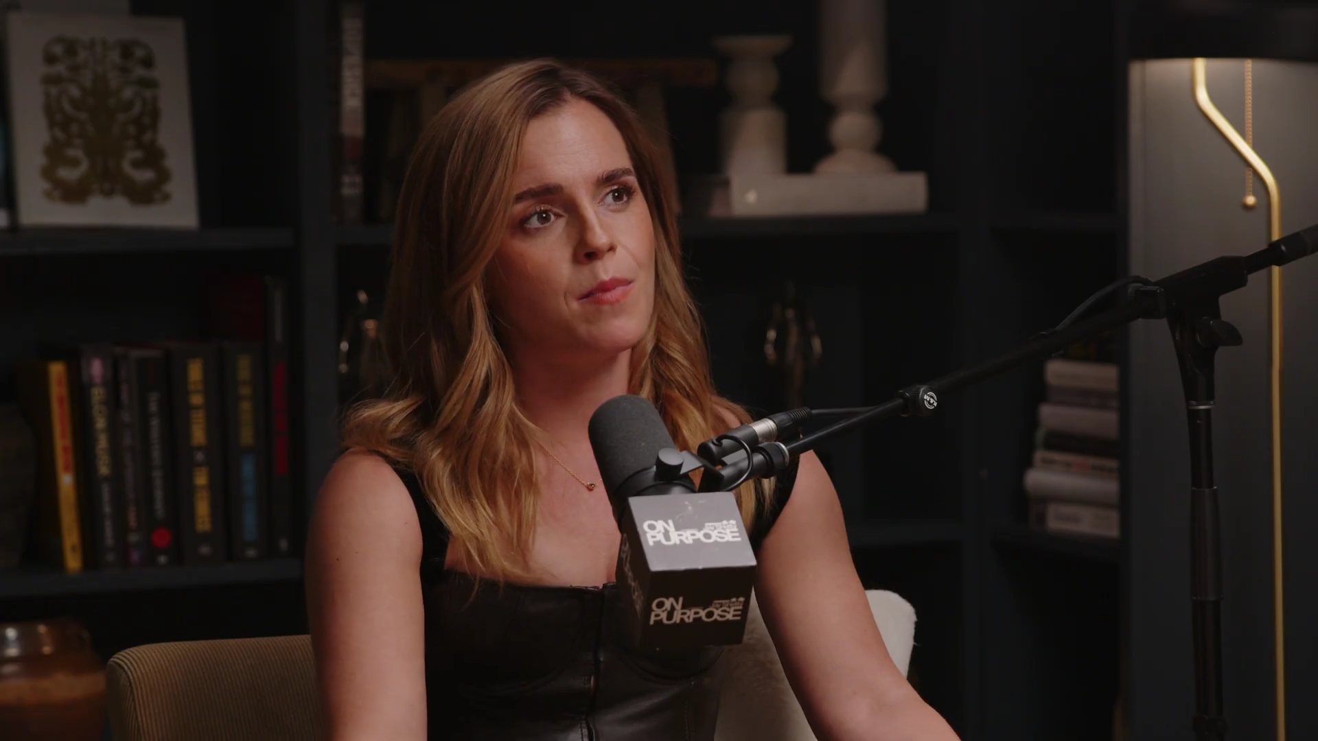 EmmaWatsonFan-dot-nl_2025OnPurposeWithJayShetty0503.jpg