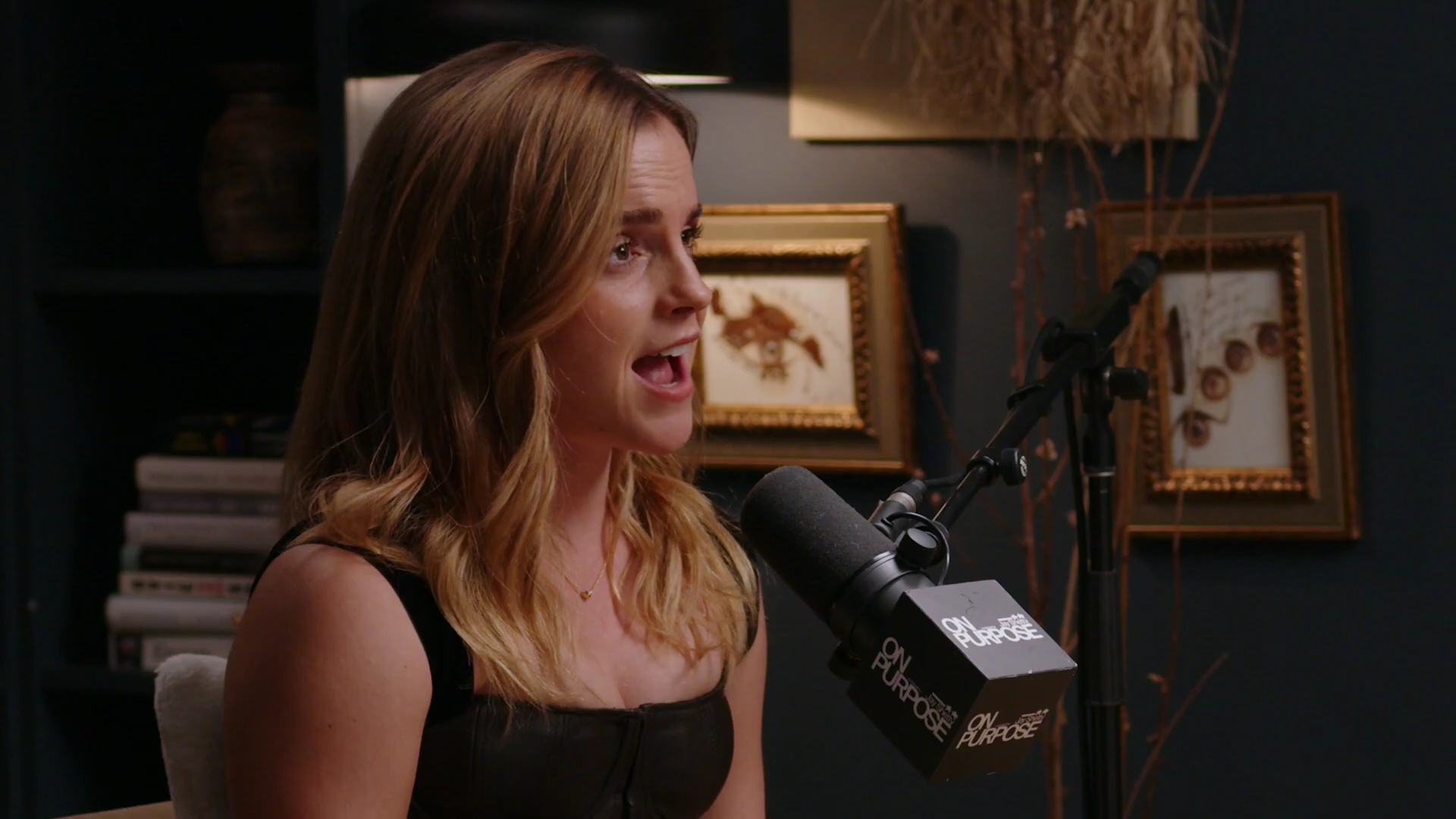 EmmaWatsonFan-dot-nl_2025OnPurposeWithJayShetty0511.jpg