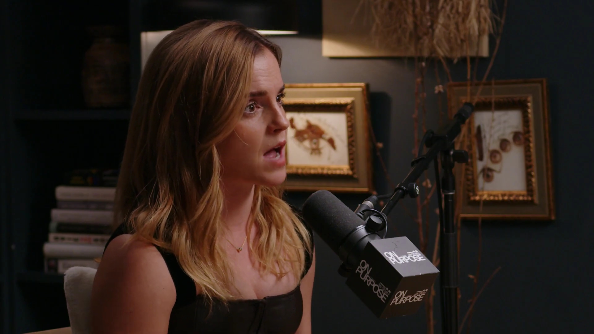 EmmaWatsonFan-dot-nl_2025OnPurposeWithJayShetty0529.jpg