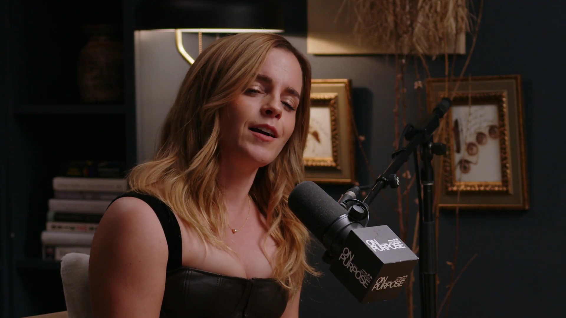 EmmaWatsonFan-dot-nl_2025OnPurposeWithJayShetty0618.jpg